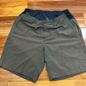 Birdsongs XL shorts with liner
